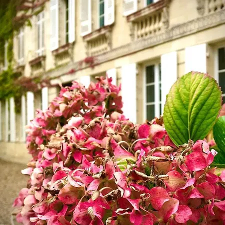 Chateau Rouge 47 Bed and Breakfast Sainte-Bazeille