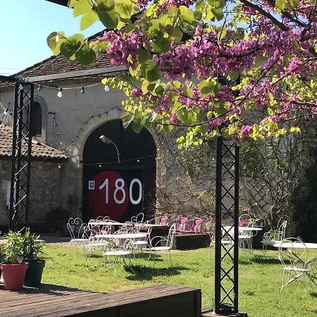 Chateau Rouge 47 *
