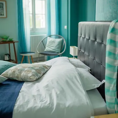 Bed & Breakfast Chateau Rouge 47