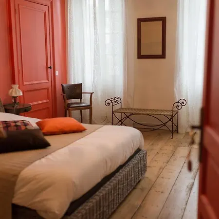 Chateau Rouge 47 Sainte-Bazeille