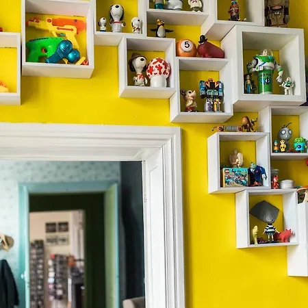 Bed and Breakfast Chateau Rouge 47 *