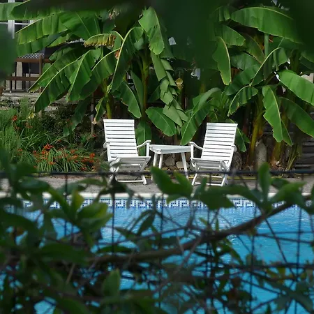 Chateau Rouge 47 * Sainte-Bazeille