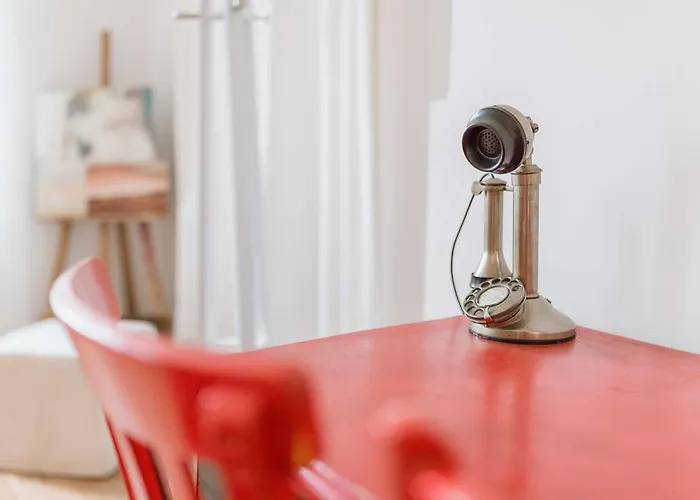 Bed & Breakfast Chateau Rouge 47 *