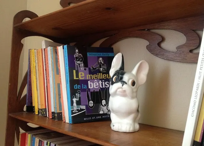 Bed & Breakfast Chateau Rouge 47