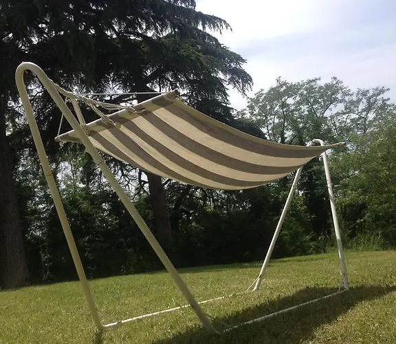 Bed & Breakfast Chateau Rouge 47 Sainte-Bazeille