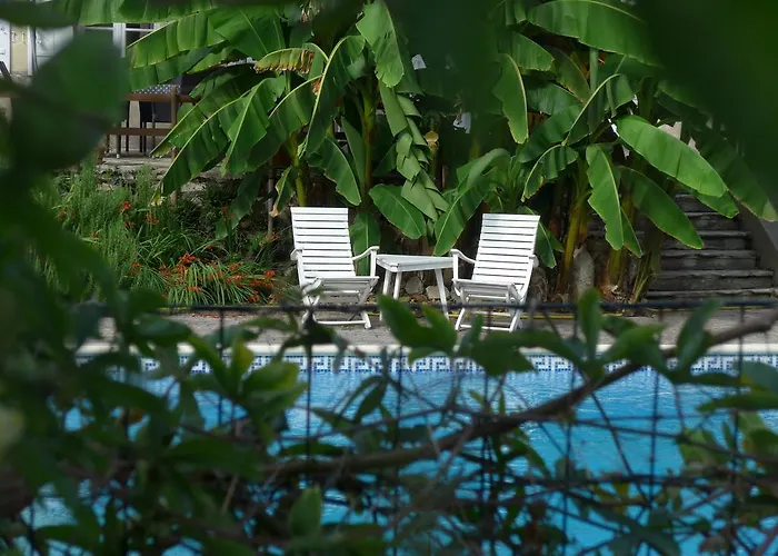 Chateau Rouge 47 * Sainte-Bazeille