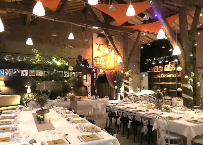 Chateau Rouge 47 Bed & Breakfast